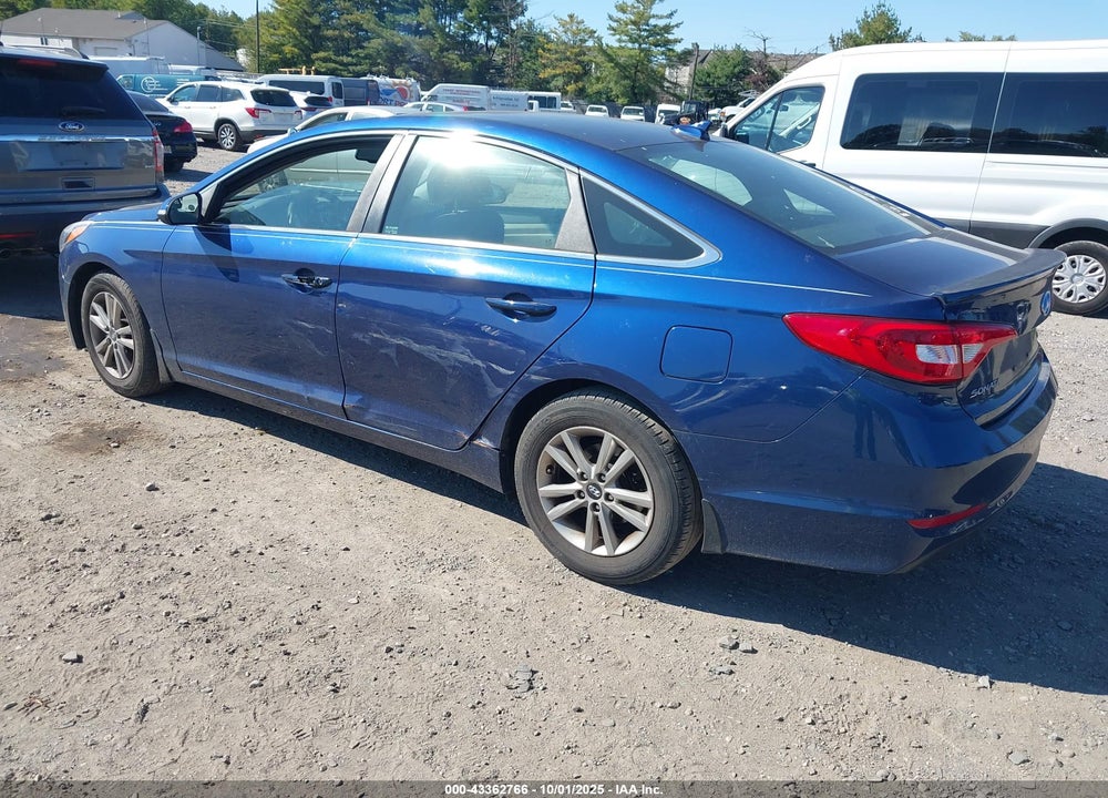 2015 HYUNDAI SONATA VIN: 5NPE24AA0FH125896