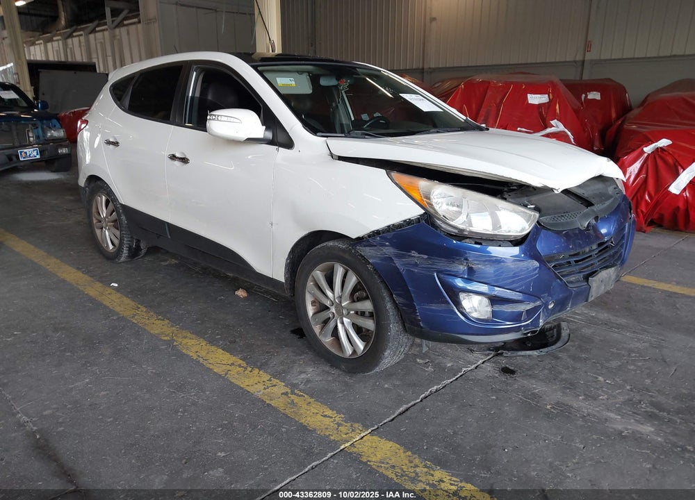 2011 HYUNDAI TUCSON LIMITED VIN: KM8JUCAC8BU275867