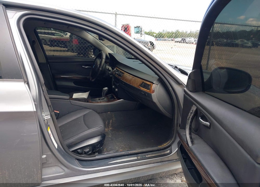 2009 BMW 3 SERIES VIN: WBAPK53599A509618