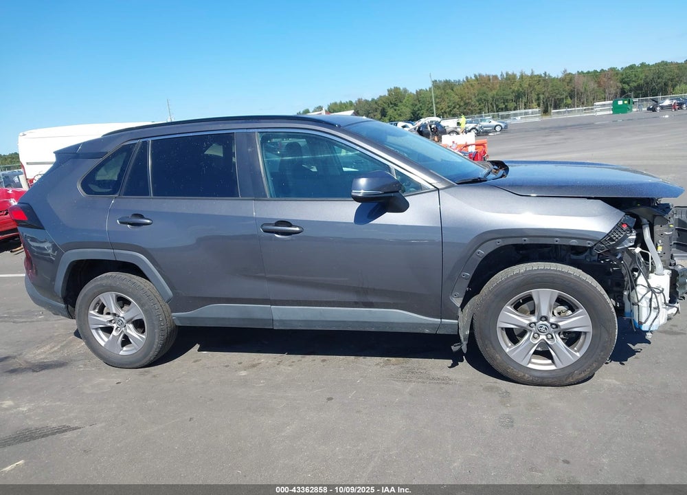 2022 TOYOTA RAV4 VIN: 2T3W1RFVXNW198085