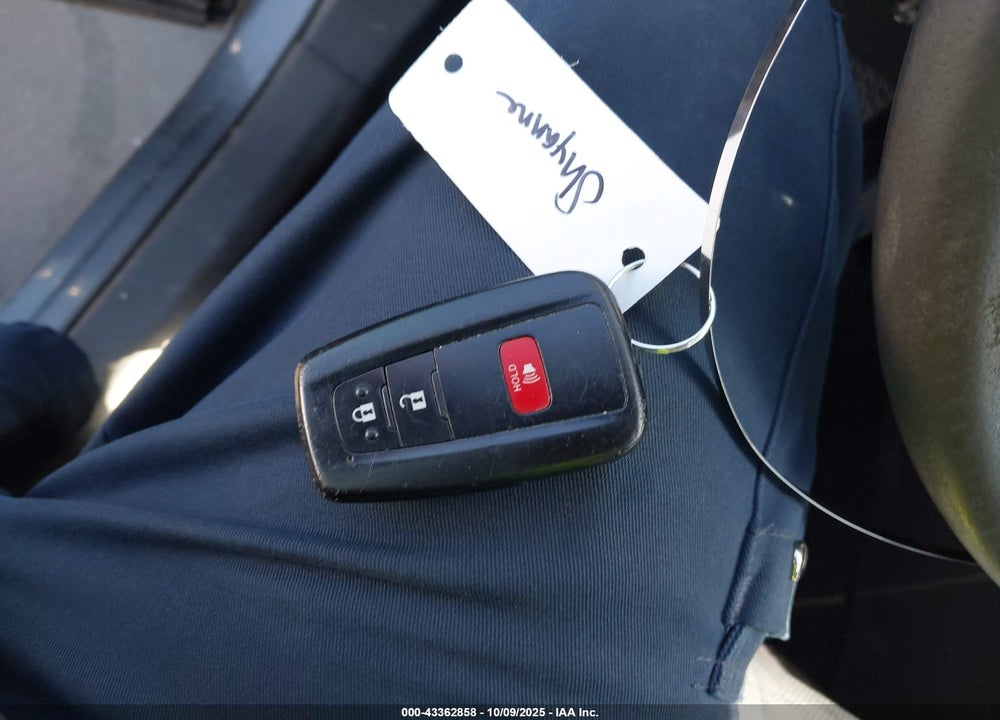 2022 TOYOTA RAV4 VIN: 2T3W1RFVXNW198085