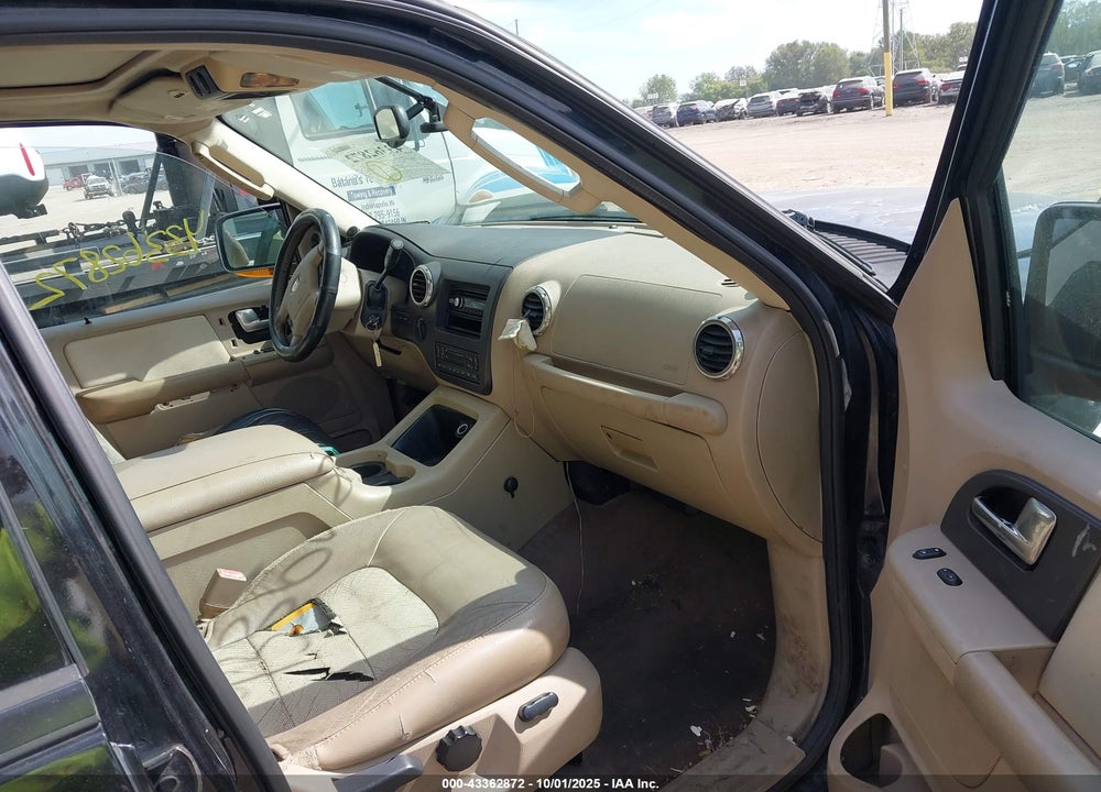 2004 FORD EXPEDITION EDDIE BAUER VIN: 1FMFU18L84LB45094