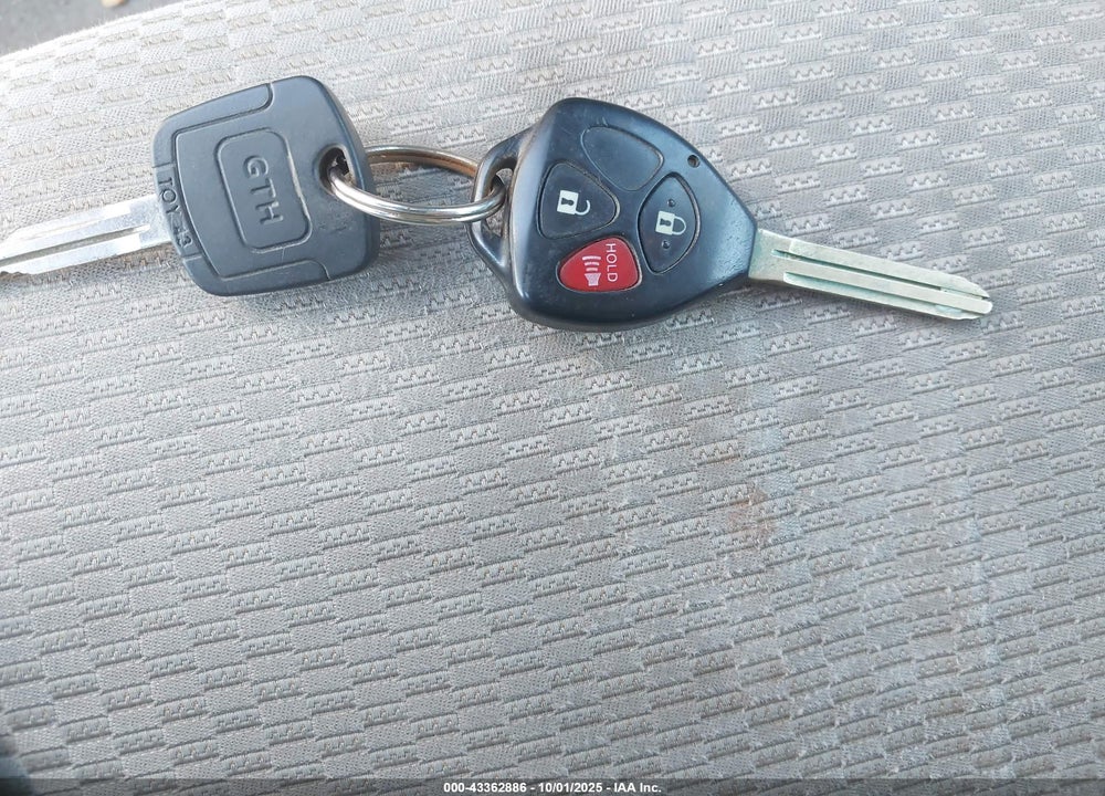 2007 TOYOTA RAV4 VIN: JTMBD31V175058205