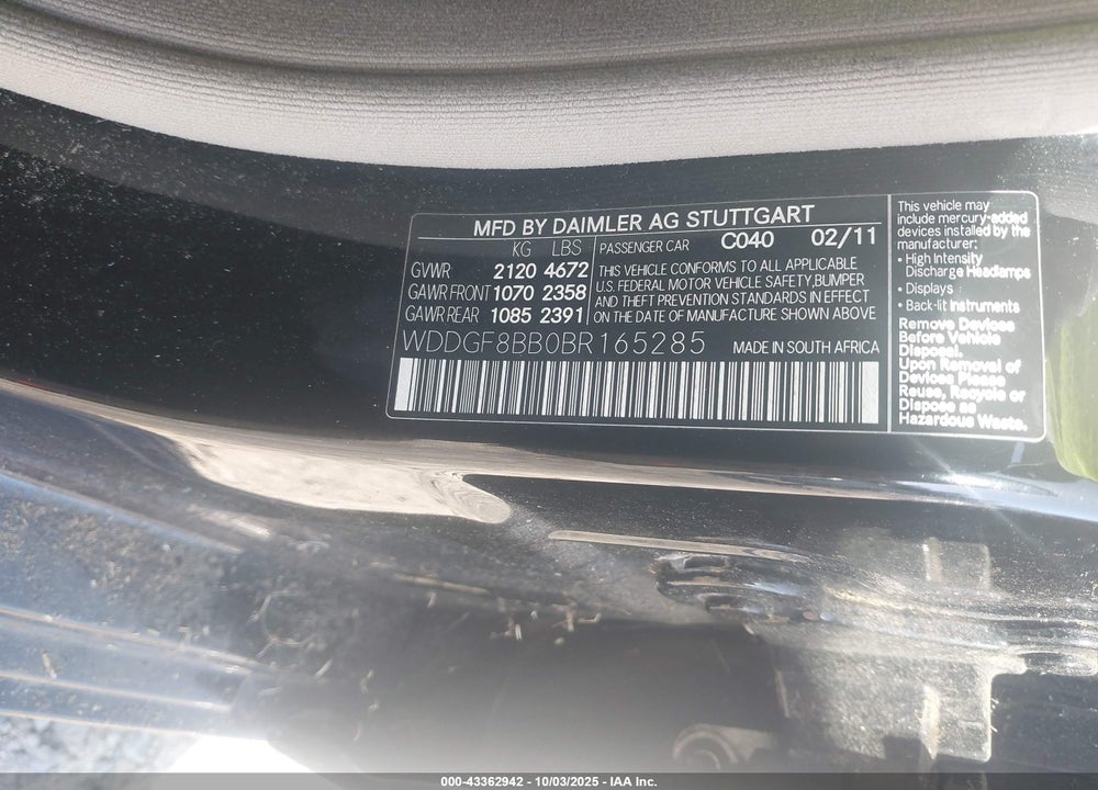 2011 MERCEDES-BENZ C CLASS VIN: WDDGF8BB0BR165285