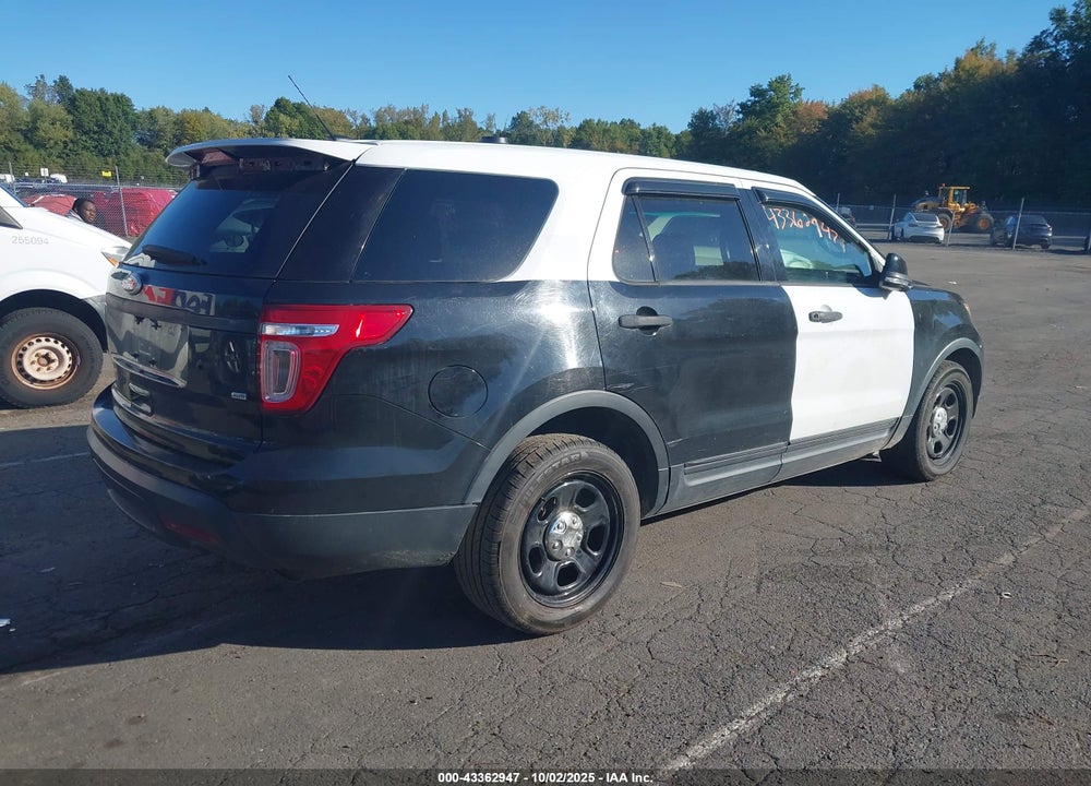 2015 FORD POLICE INTERCEPTOR UTILITY VIN: 1FM5K8AR4FGC41843