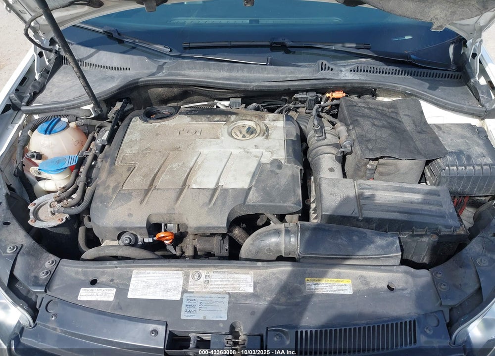 2014 VOLKSWAGEN JETTA VIN: 3VWPL7AJ5EM602416