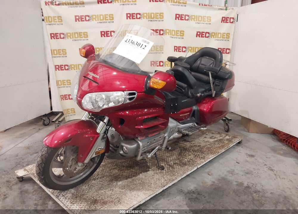 2003 HONDA GL1800 VIN: 1HFSC47033A205152