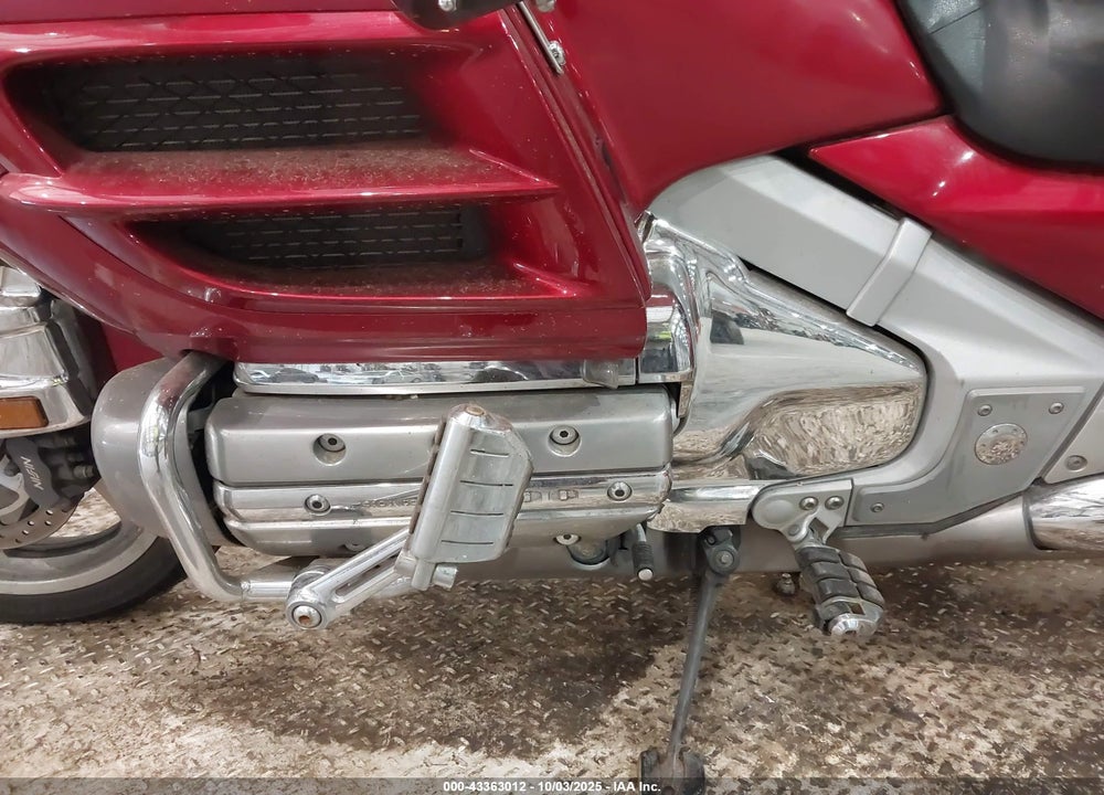 2003 HONDA GL1800 VIN: 1HFSC47033A205152