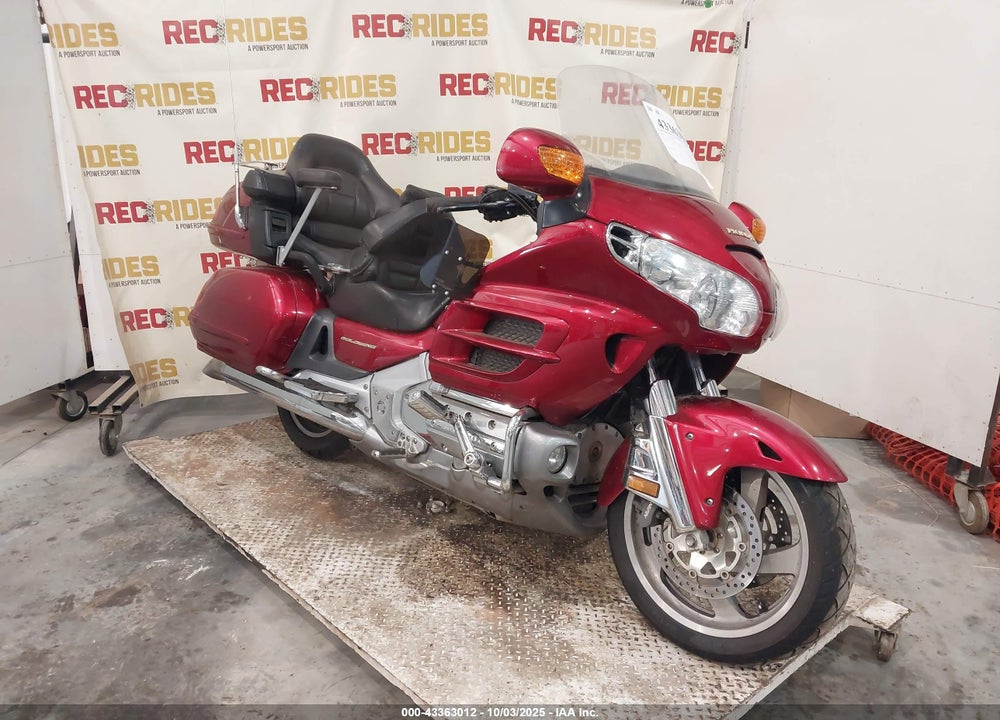 2003 HONDA GL1800 VIN: 1HFSC47033A205152