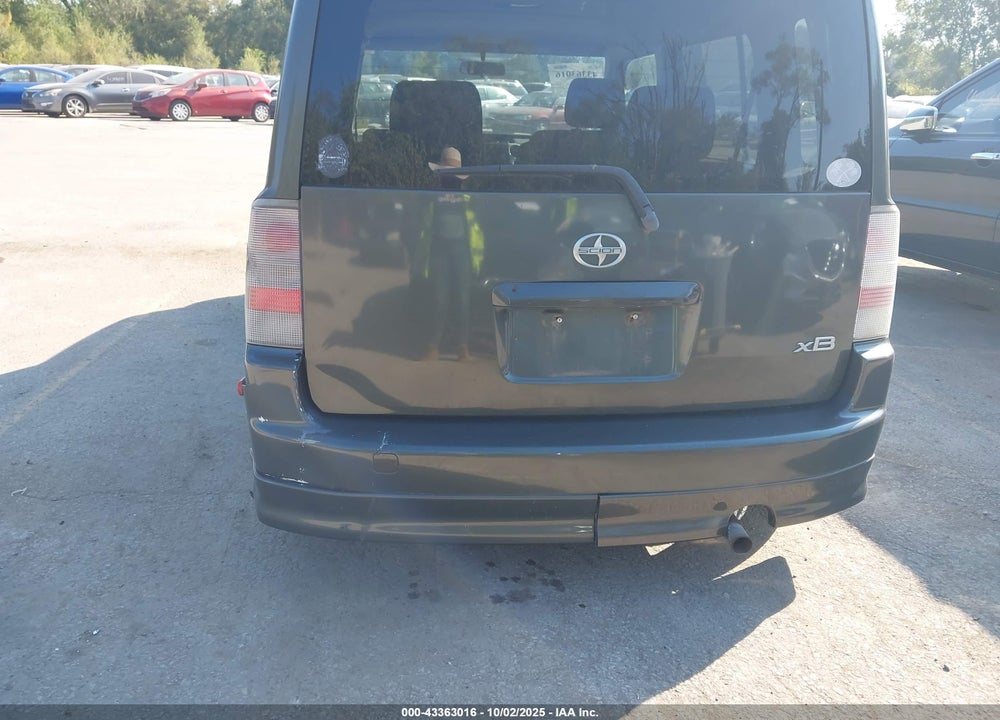 2006 SCION XB VIN: JTLKT334364042118