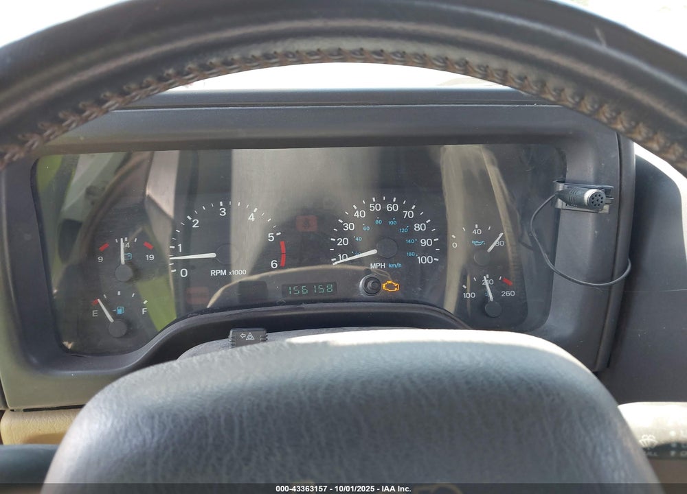 2000 JEEP WRANGLER SAHARA VIN: 1J4FA59S6YP700675