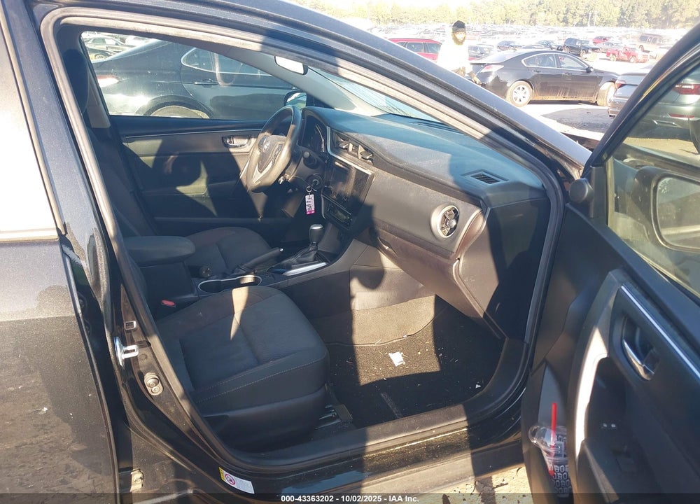 2019 TOYOTA COROLLA VIN: 2T1BURHE8KC193122