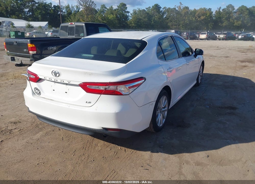 2018 TOYOTA CAMRY VIN: 4T1B11HK4JU577993