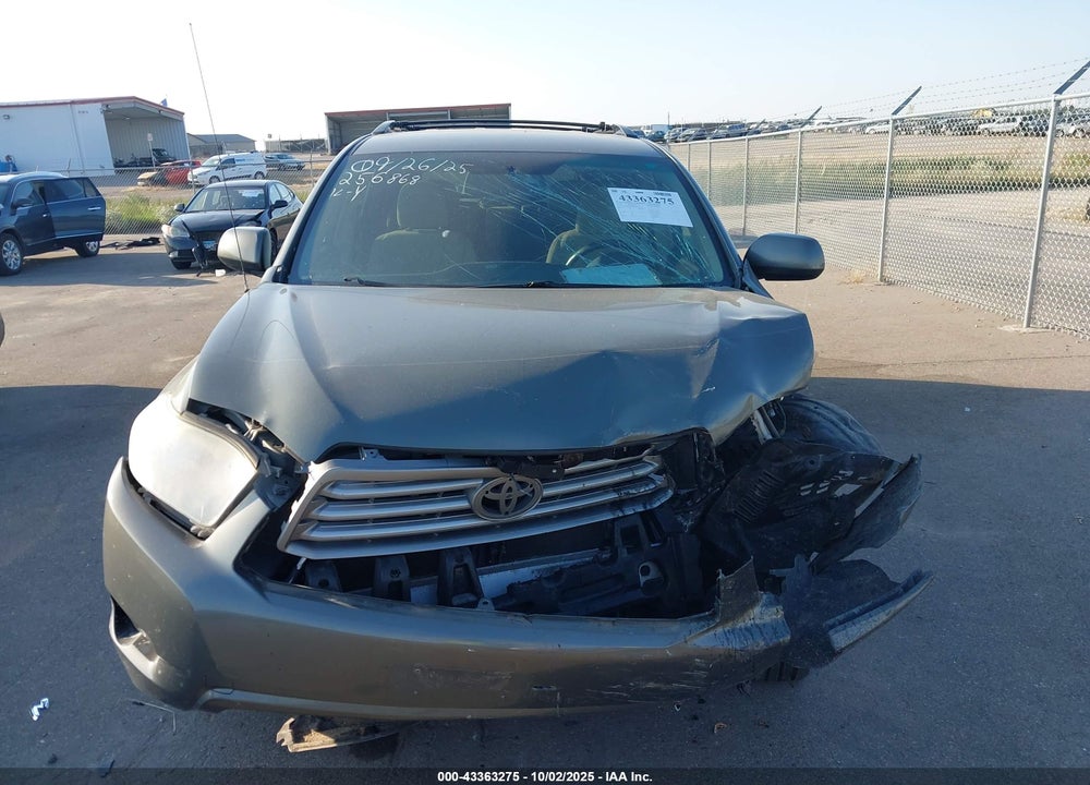 2010 TOYOTA HIGHLANDER VIN: 5TDBK3EH8AS039467