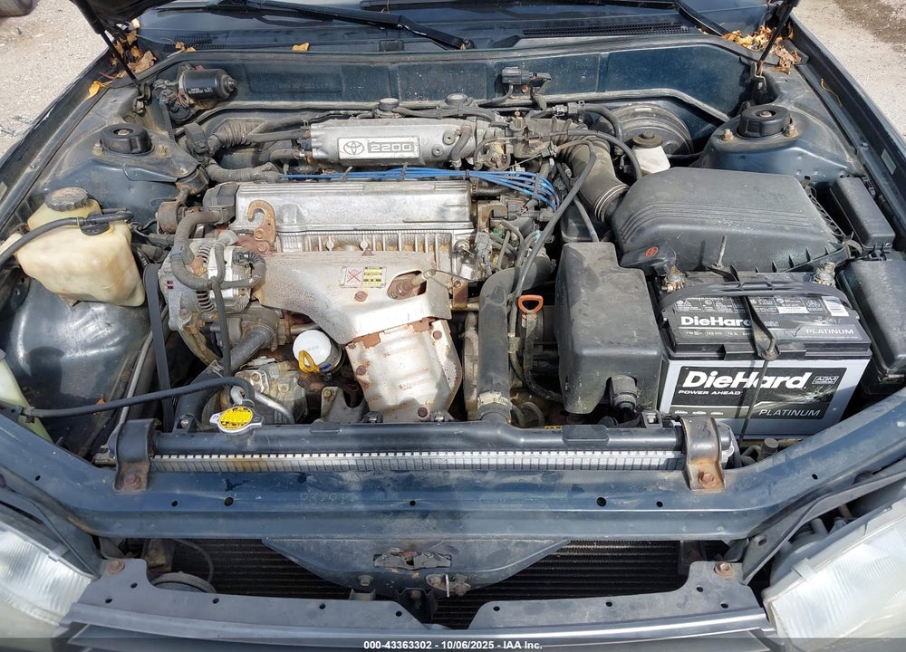 1994 TOYOTA CAMRY LE VIN: JT2SK12EXR0221192
