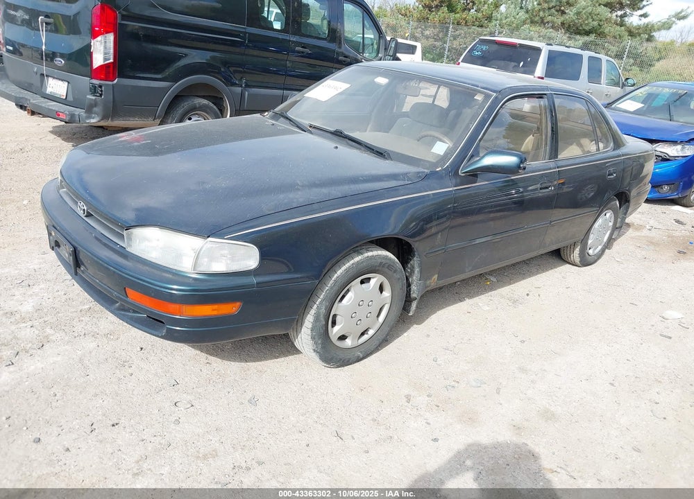 1994 TOYOTA CAMRY LE VIN: JT2SK12EXR0221192