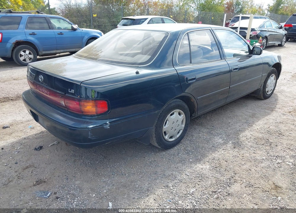 1994 TOYOTA CAMRY LE VIN: JT2SK12EXR0221192