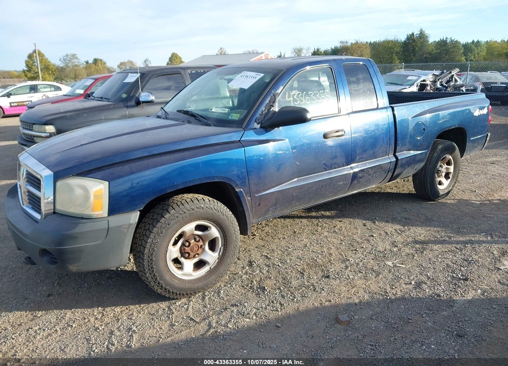 2005 DODGE DAKOTA ST VIN: 1D7HW22K05S250285