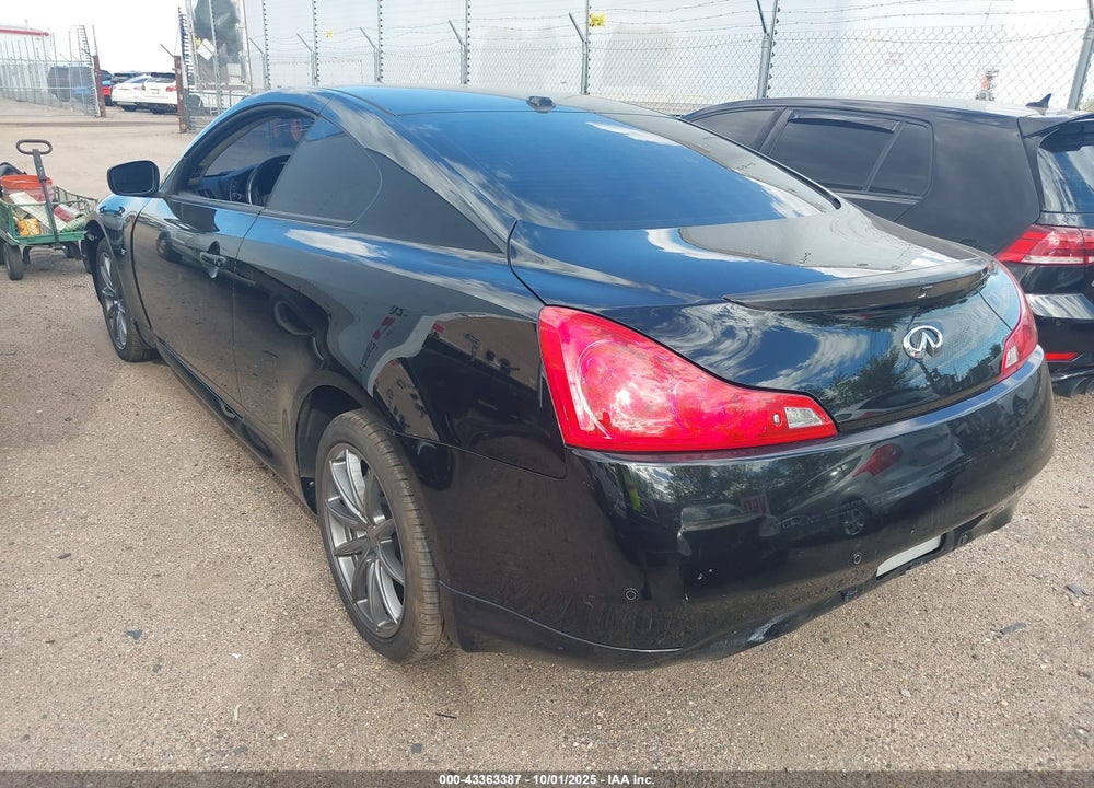 2015 INFINITI Q60 VIN: JN1CV6EL9FM890233