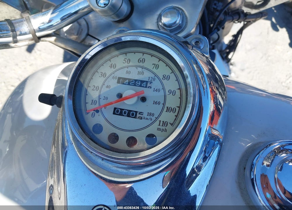2000 YAMAHA XVS65 A VIN: JYAVM01E5YA015499