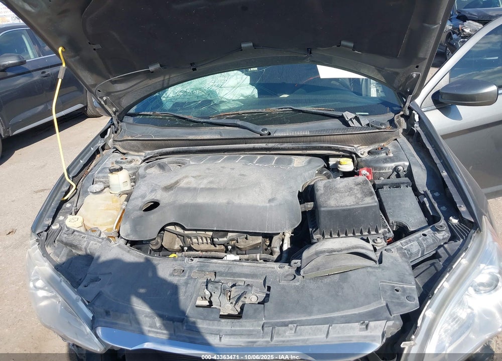 2012 CHRYSLER 200 VIN: 1C3CCBBGXCN234037