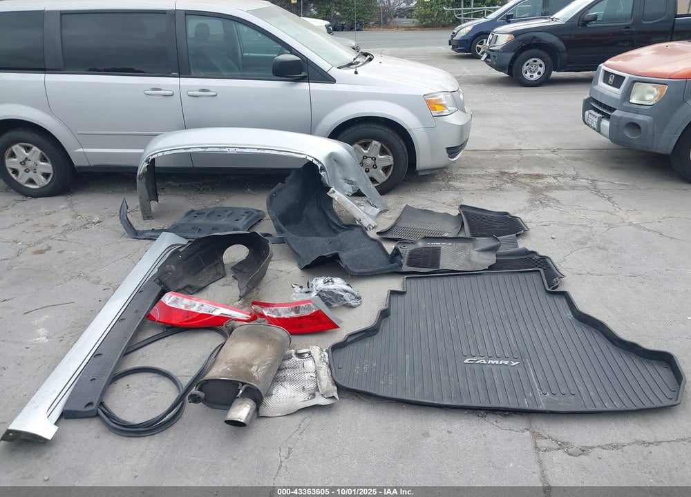 2017 TOYOTA CAMRY SE VIN: 4T1BF1FK5HU667068