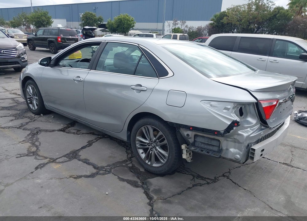 2017 TOYOTA CAMRY SE VIN: 4T1BF1FK5HU667068