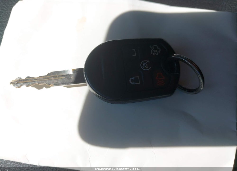 2011 FORD EXPLORER VIN: 1FMHK8D80BGA17043