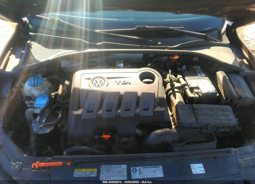 2012 VOLKSWAGEN PASSAT VIN: 1VWBN7A35CC102521