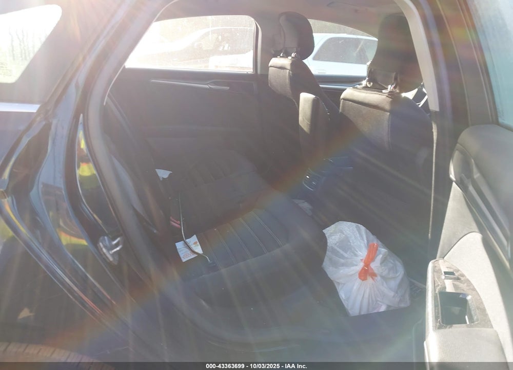 2014 FORD FUSION VIN: 3FA6P0HDXER297174