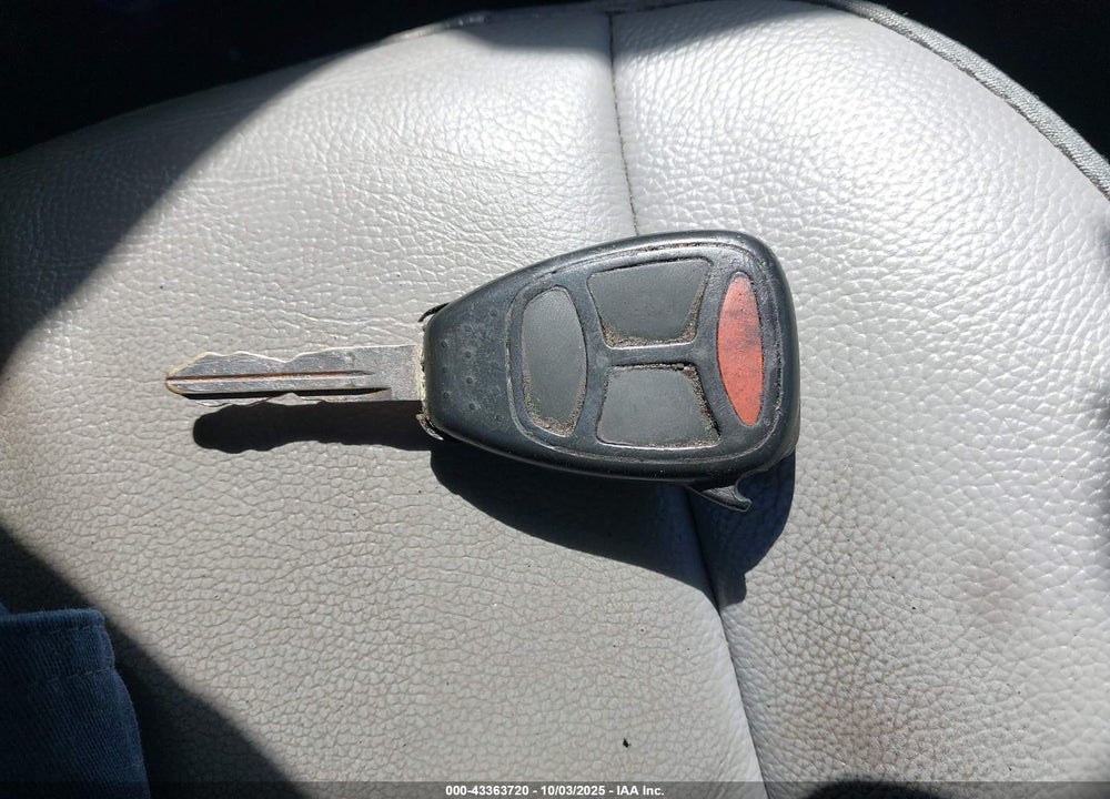 2006 CHRYSLER 300 VIN: 2C3LK53GX6H166905