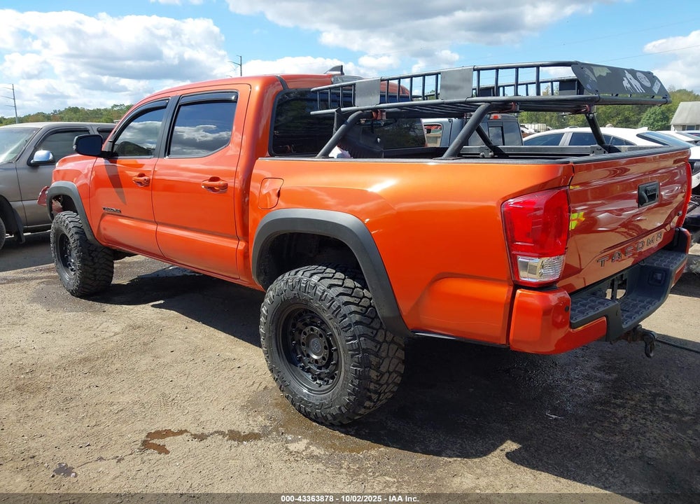 2017 TOYOTA TACOMA TRD OFF ROAD VIN: 3TMCZ5AN1HM084512
