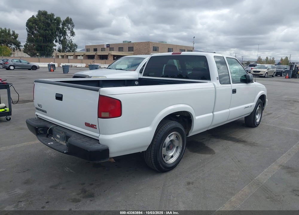 2000 GMC SONOMA VIN: 1GTCS19W8Y8209603