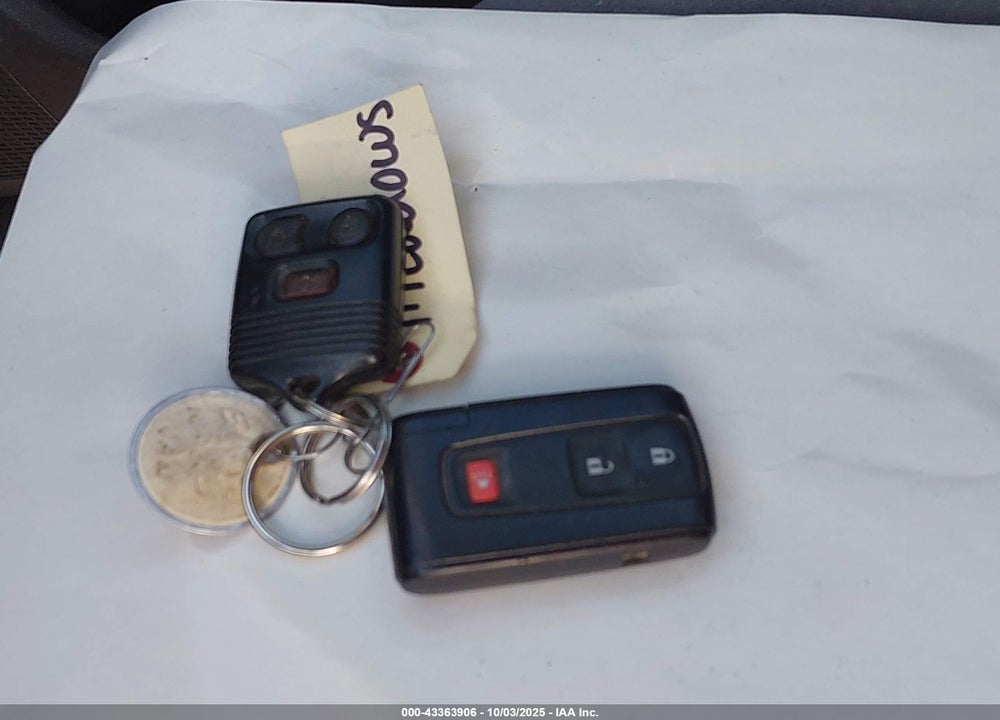 2008 TOYOTA PRIUS VIN: JTDKB20U983320414