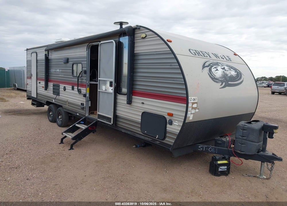 2018 FOREST RIVER GREY WOLF VIN: 4X4TCKB26JK051405