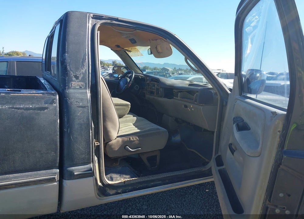 1995 DODGE RAM 2500 VIN: 1B7KF26W3SS313260