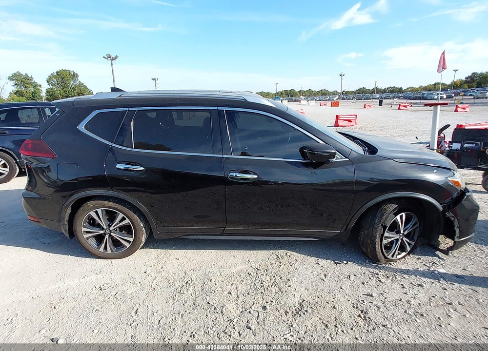 2019 NISSAN ROGUE VIN: JN8AT2MT5KW251743