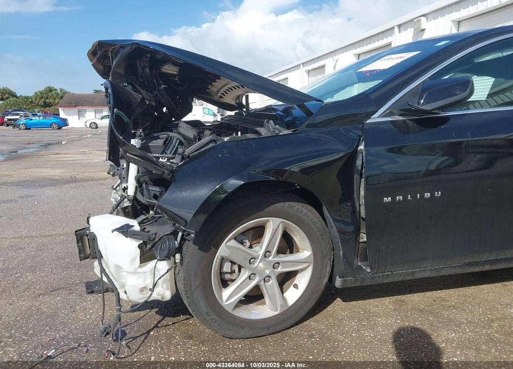 2022 CHEVROLET MALIBU VIN: 1G1ZD5ST3NF194102