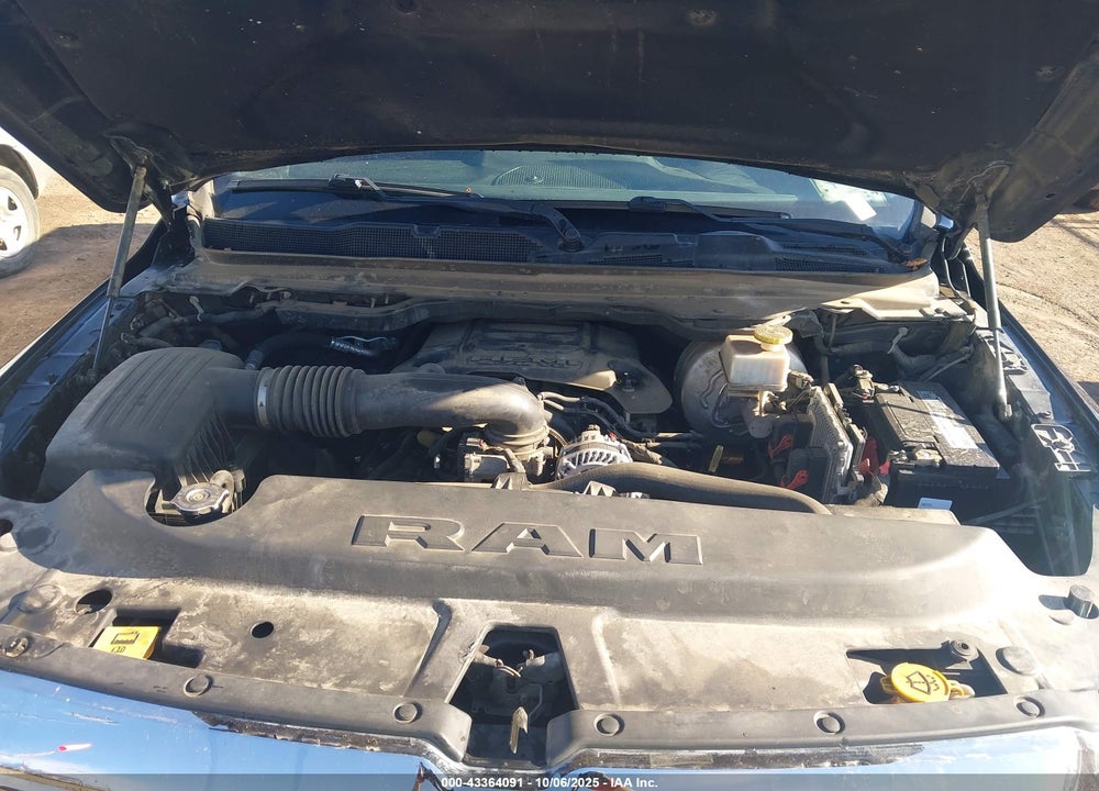 2019 RAM 1500 BIG HORN/LONE STAR  4X4 5'7 BOX VIN: 1C6SRFFT8KN788056