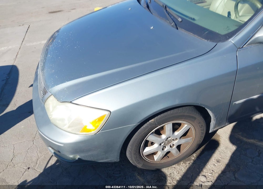 2001 TOYOTA AVALON XLS VIN: 4T1BF28B31U177530