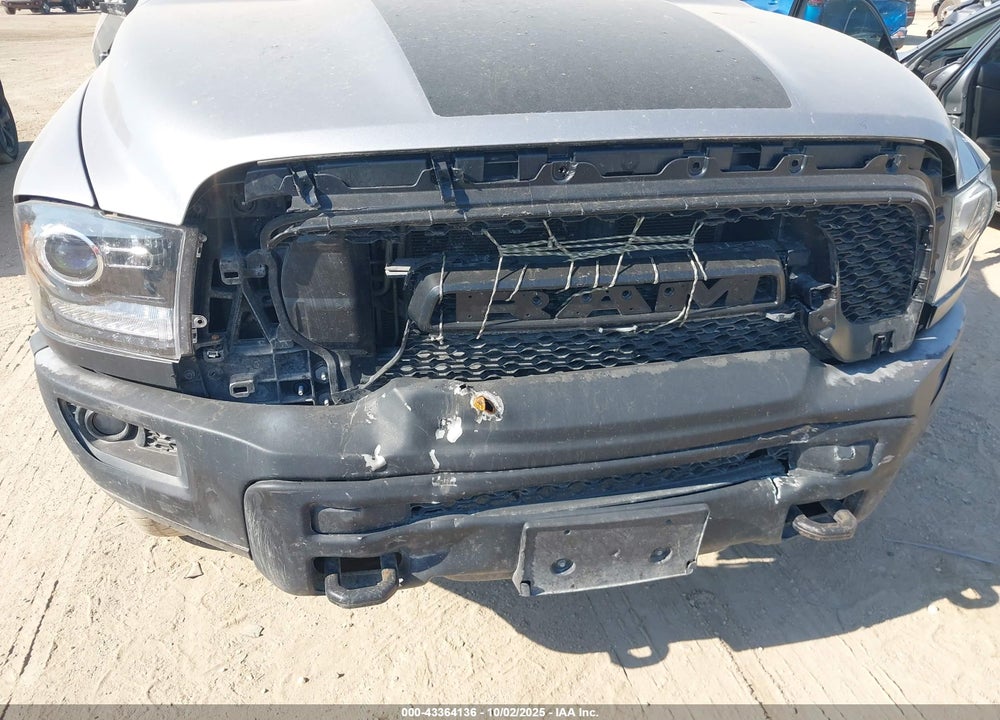 2019 RAM 1500 CLASSIC WARLOCK  4X2 6'4 BOX VIN: 1C6RR6GGXKS698084