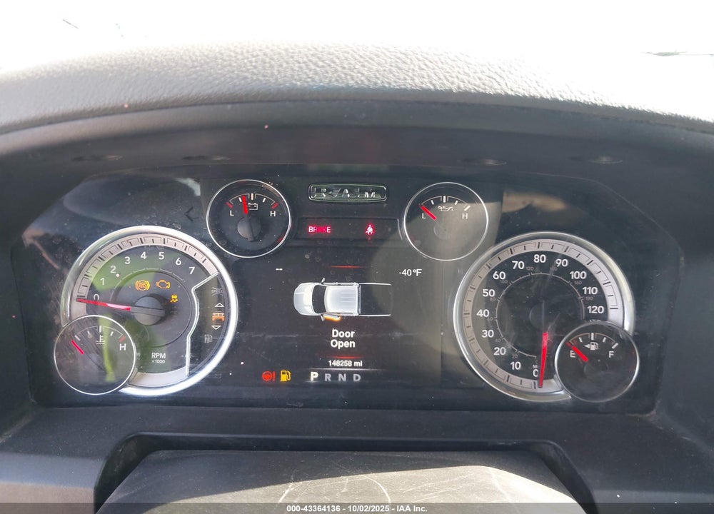 2019 RAM 1500 CLASSIC WARLOCK  4X2 6'4 BOX VIN: 1C6RR6GGXKS698084