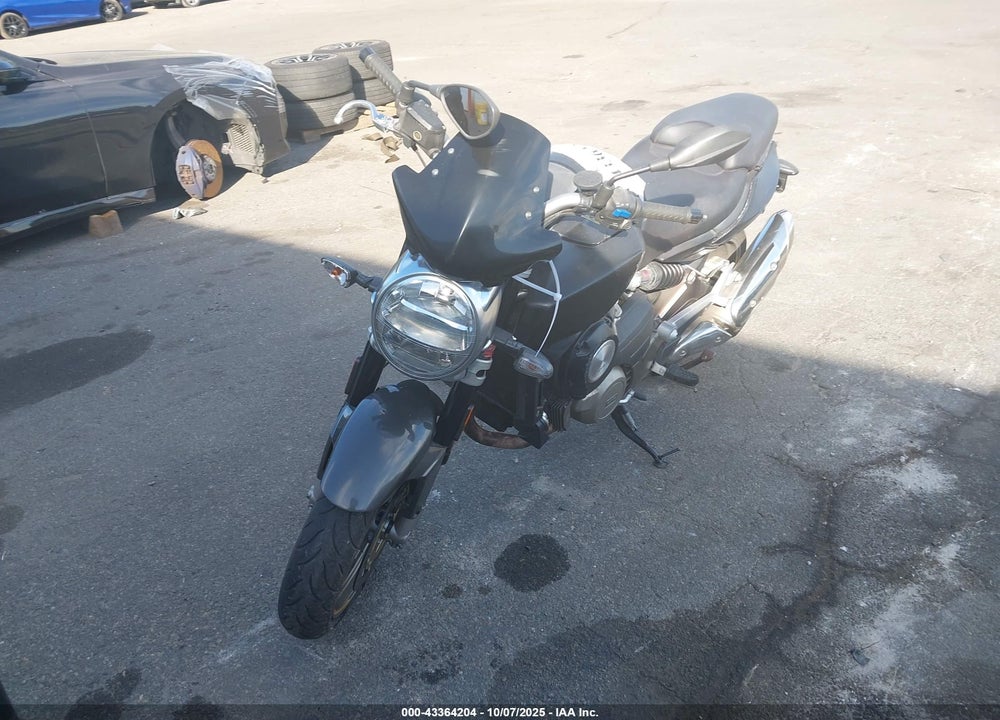 2009 APRILIA MANA 850 VIN: ZD4RCC00X9S000349