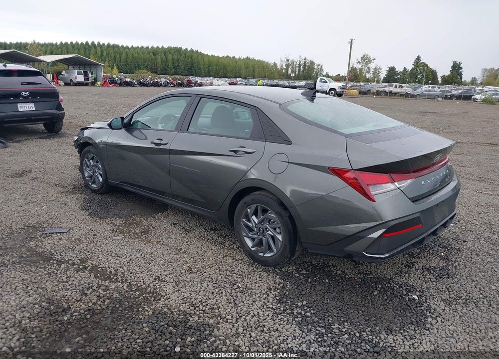 2024 HYUNDAI ELANTRA SEL VIN: KMHLM4DG7RU807195