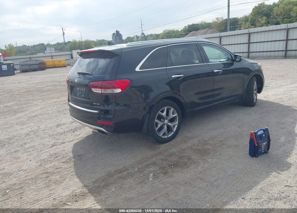 2017 KIA SORENTO 3.3L SX VIN: 5XYPK4A52HG317097