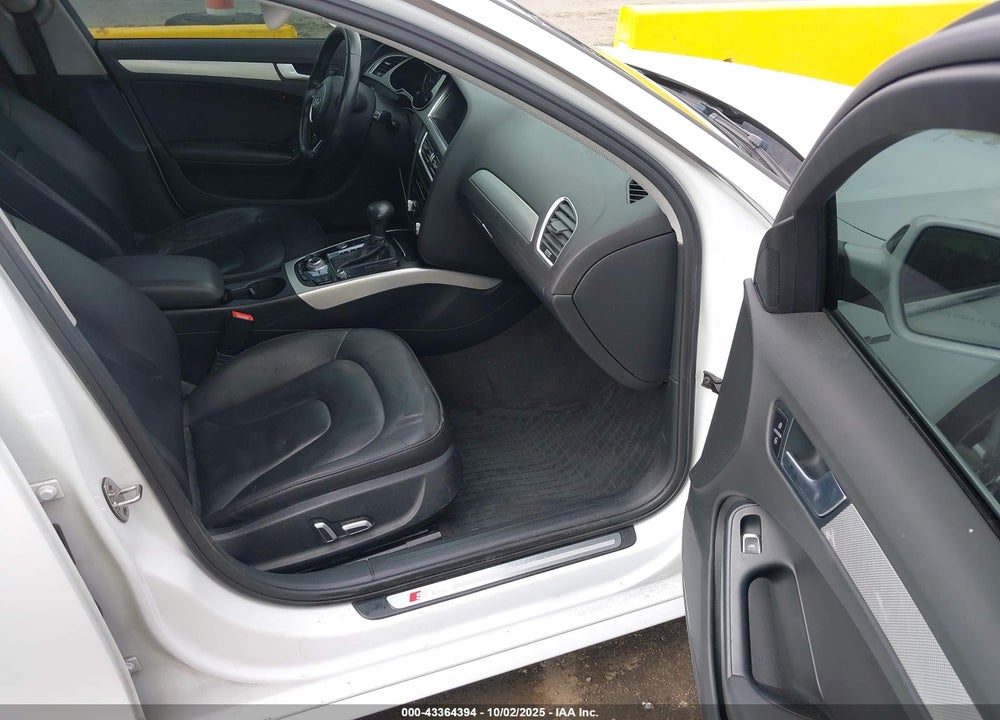 2015 AUDI A4 VIN: WAUEFAFL4FN022510