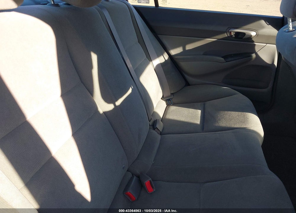 2006 HONDA CIVIC LX VIN: 2HGFA165X6H527131