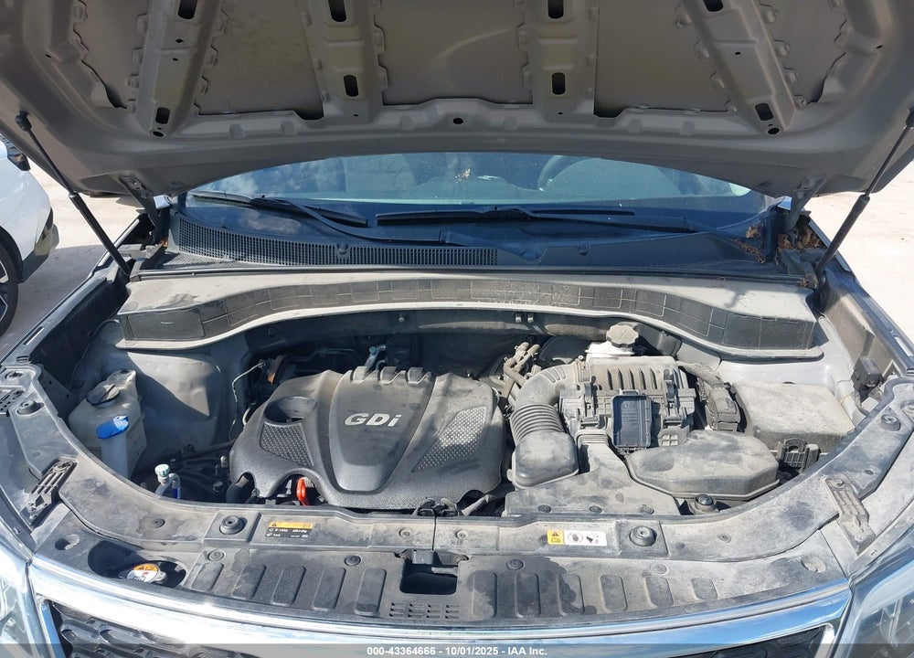 2015 KIA SORENTO VIN: 5XYKTCA65FG568235