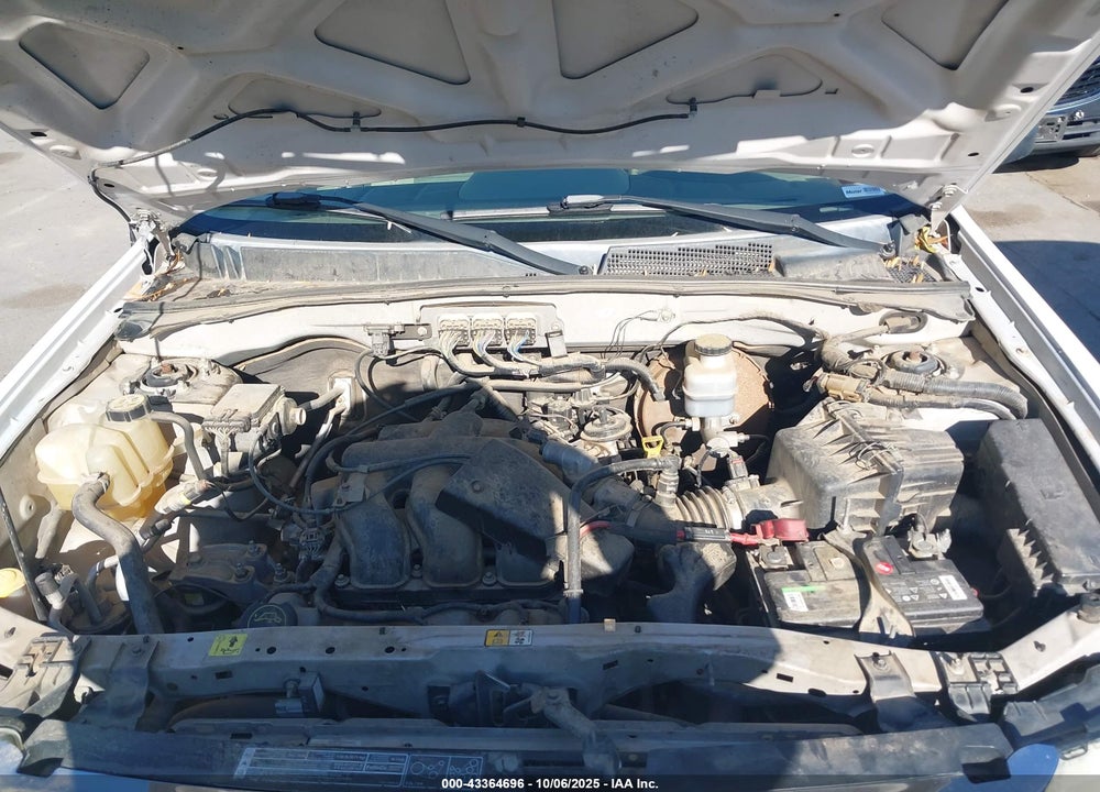 2008 FORD ESCAPE XLT VIN: 1FMCU03188KA52509