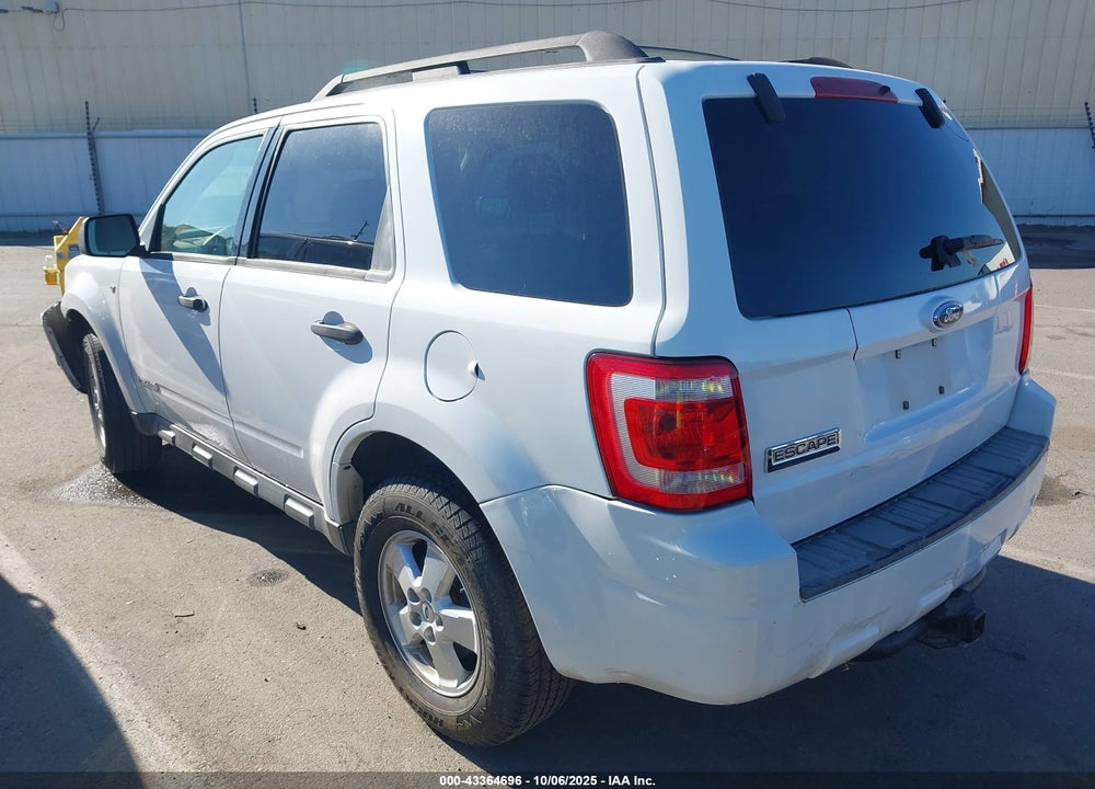 2008 FORD ESCAPE XLT VIN: 1FMCU03188KA52509